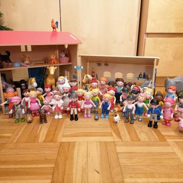 ХАБА Little friends Малка кукла момче с шапка Греъм (3+)