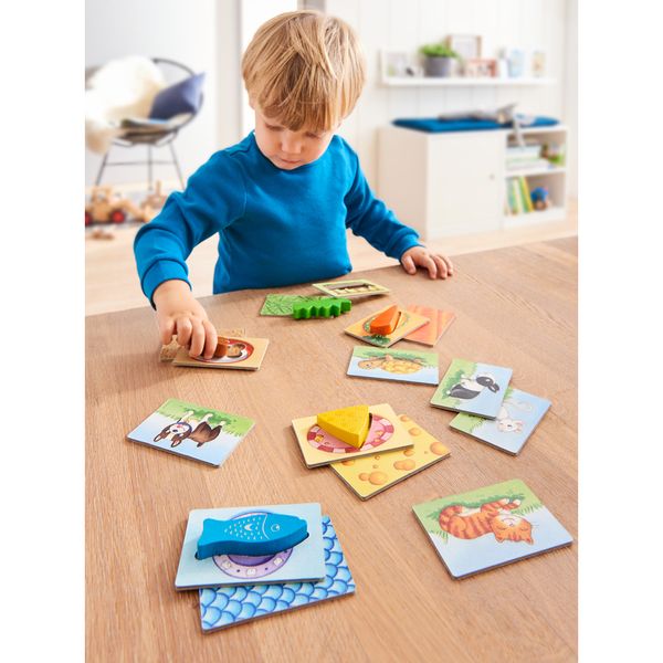 ХАБА Образователна игра С КАКВО СЕ ХРАНЯТ ЖИВОТНИТЕ (2+)